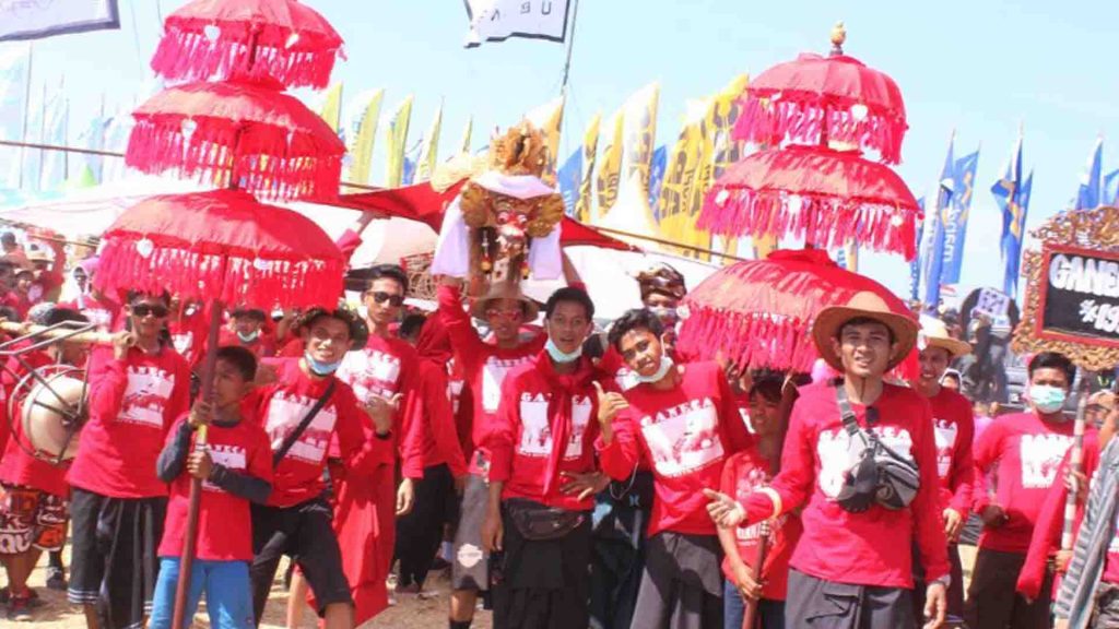 sekaa layang layang wira ganeca